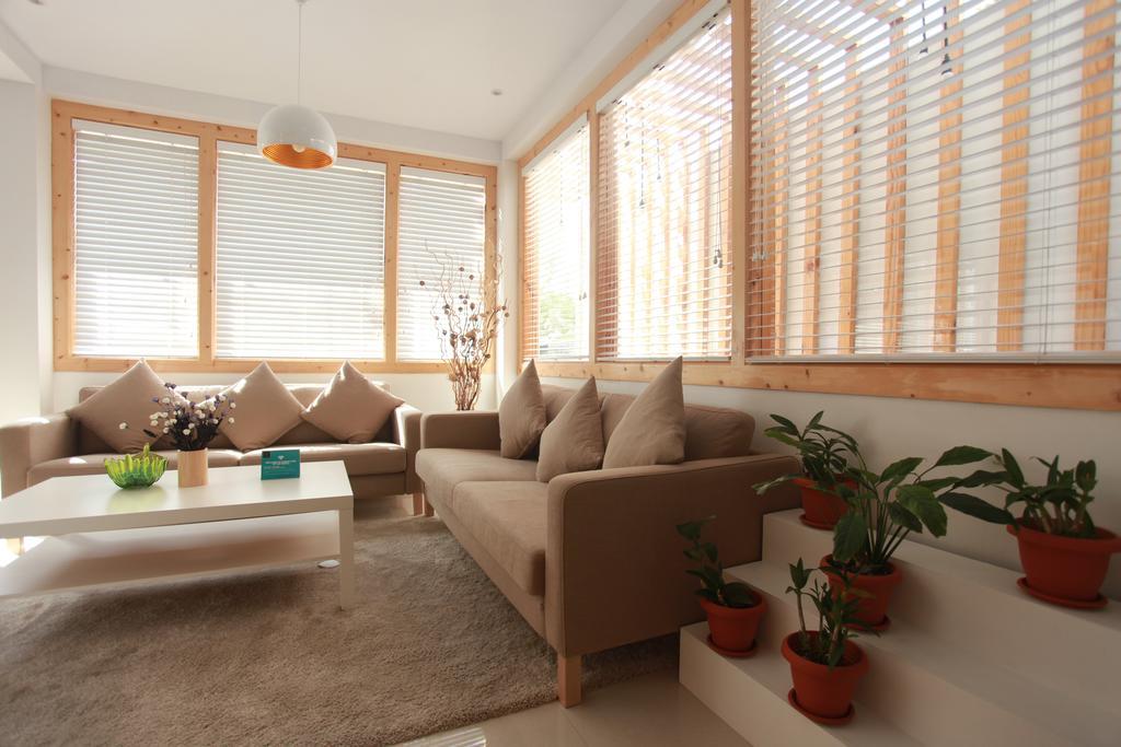 Pine Lodge Μαλέ Εξωτερικό φωτογραφία