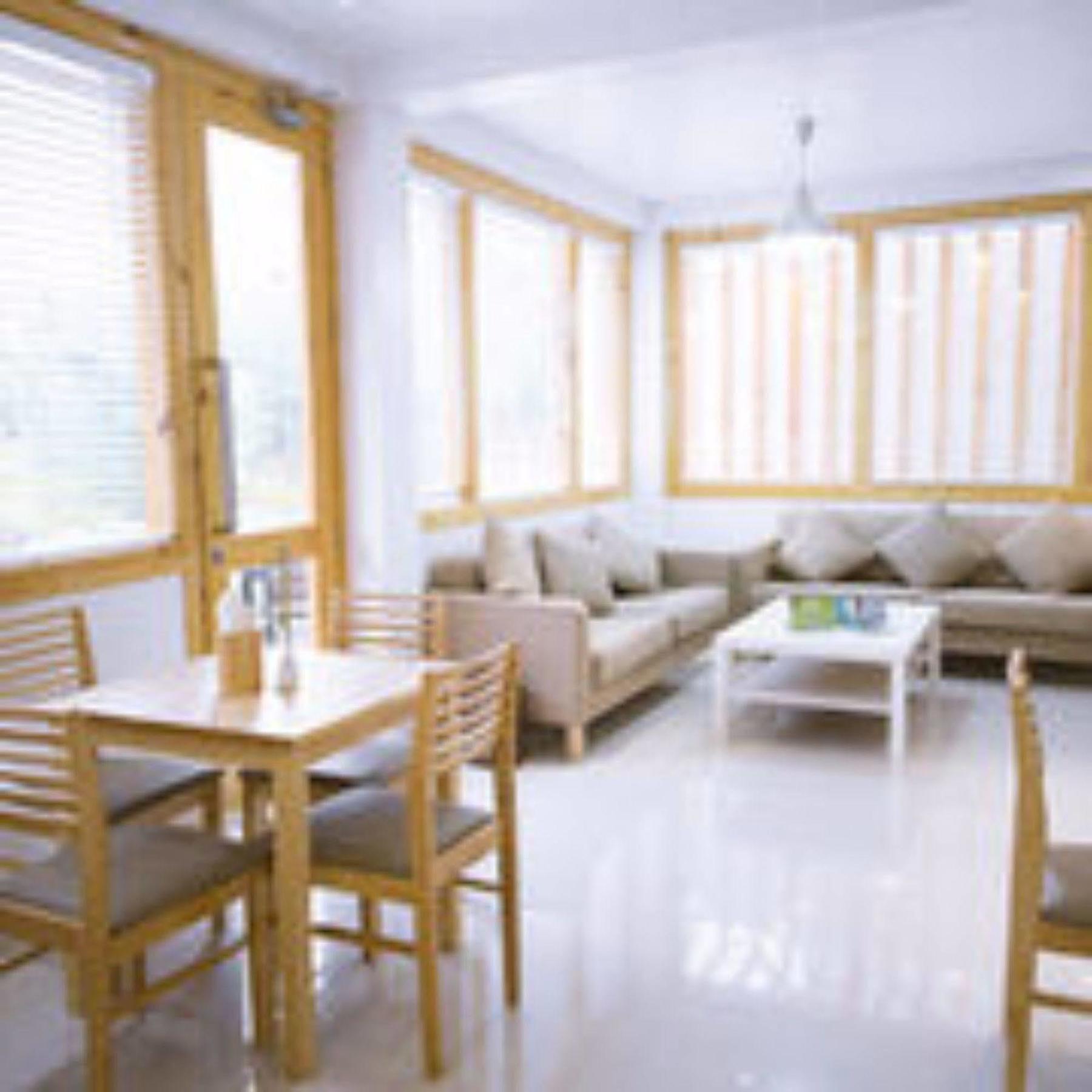 Pine Lodge Μαλέ Εξωτερικό φωτογραφία