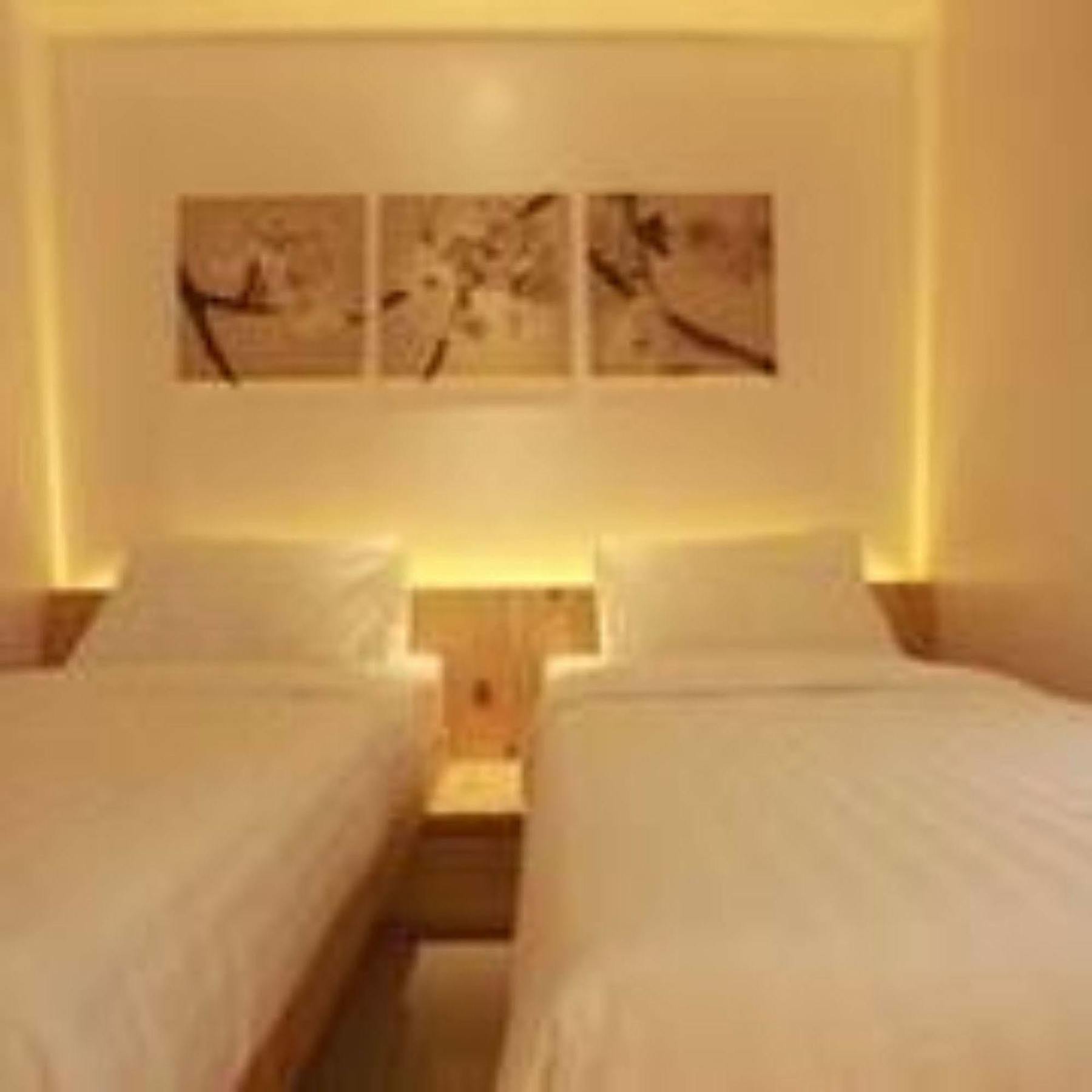 Pine Lodge Μαλέ Εξωτερικό φωτογραφία