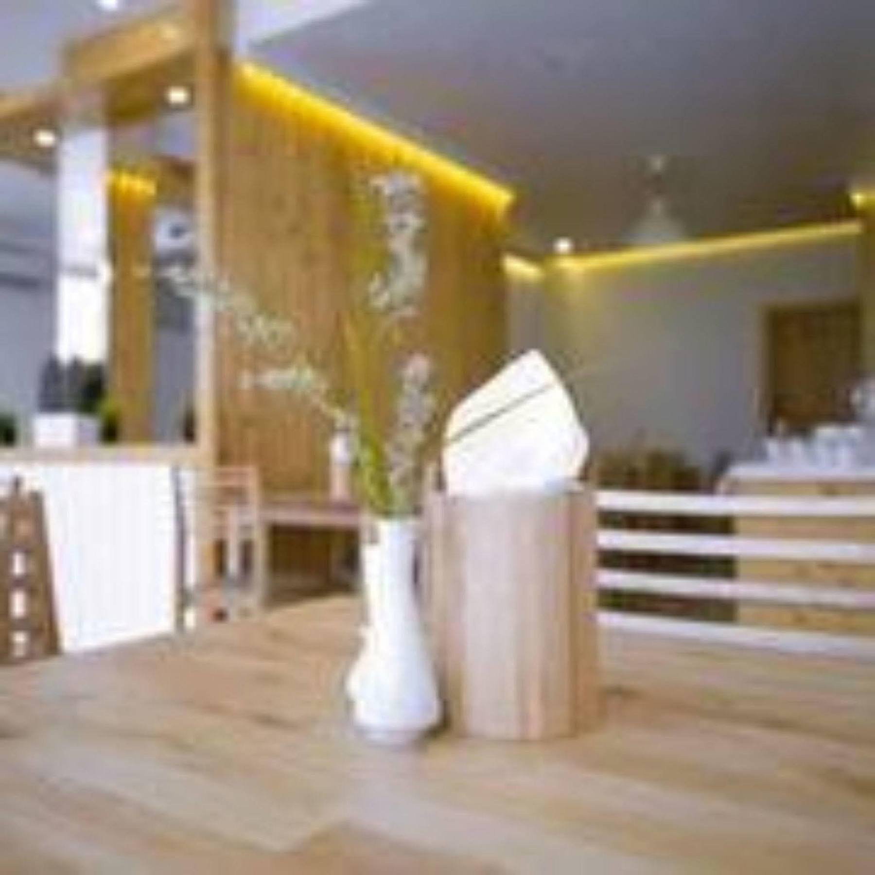 Pine Lodge Μαλέ Εξωτερικό φωτογραφία